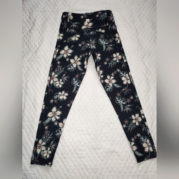 Vuori Maui print leggings - Picture 2 of 7